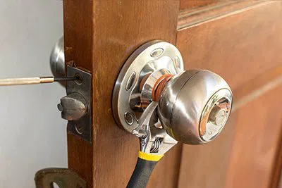 Advanced Locksmith Service Corona del Mar, CA 949-705-4072 Advanced Locksmith Service Corona del Mar, CA 949-705-4072